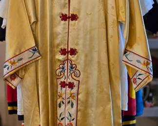 Embroidered silk robe 