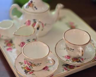 Miniature tea set 
