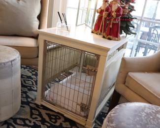 Frontgate Dog kennel