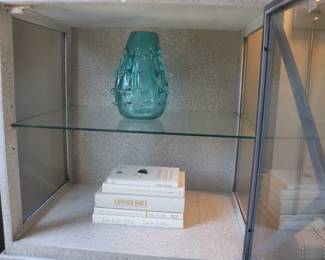 Global View Vase
