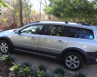 2012 Volvo XC70 Wagon  95938 Miles  Tune up & Service at 95928 Miles .  Run Great  Clean Title    ASKING  $7400   Cash only   Deposit required.    First come First Served   test drive from 7til 8:15am on Thursday  