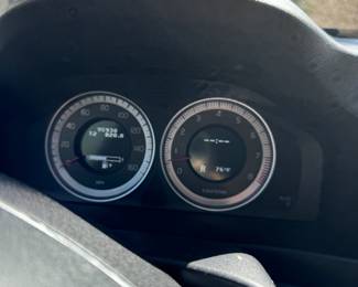 2012 Volvo XC70 Wagon  95938 Miles  Tune up & Service at 95928 Miles .  Run Great  Clean Title 