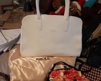 Kroll Purse