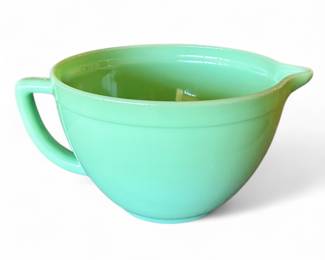 Vintage Fire King Jadeite Batter Bowl With Spout & Handle