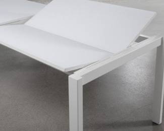 Jensen-Lewis INFINITY EXTENDABLE DINING TABLE