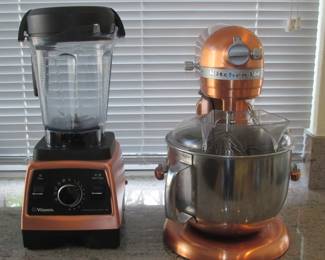 RARE Kitchen Aid Limited Edition Pro Line Copper Clad 7 Qt Bowl Lift Stand Mixer and Vitamix Professional Series in Copper!