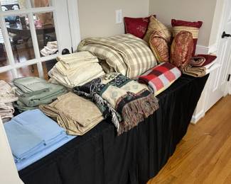 Linens priced individually/ by the set. $2 - $10 come and look!