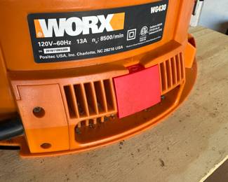 C76 - $50 - Worx WG430 Leaf Mulcher on Stand. 