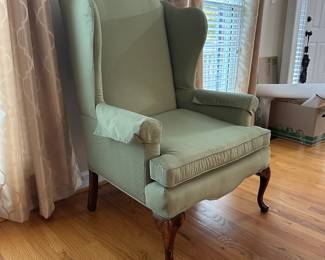 C2 - $75 - Green Arm Chair in very good condition. Measures 32" wide x 30" deep x 44" tall. 