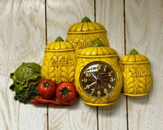 70s Vintage Farmstyle Kitchen Clock