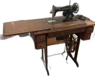 est. 1902 Singer Electric Sewing Machine Table and support docs