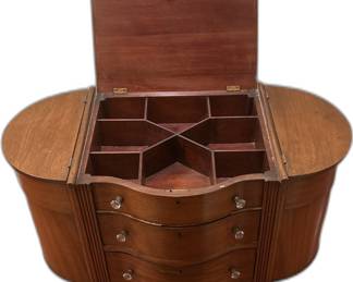 Antique Hepplewhite Style Mahogany Bow Front Chest of Drawers