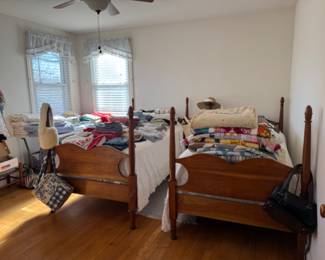 Handcrafted twin bed set