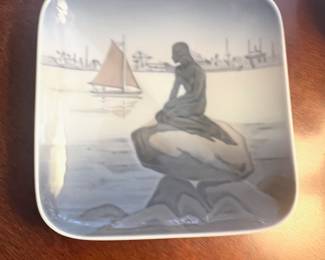 Royal Copenhagen Langelinie Little Mermaid Square Trinket Dish