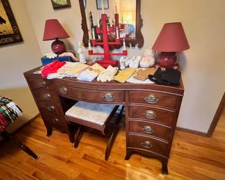 Mahogany Serpentine Writing Desk with Stool