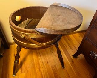 Barrel Style Sewing Basket