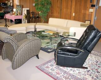 Leather Recliner, Modani Expandable Glass Coffee Table
