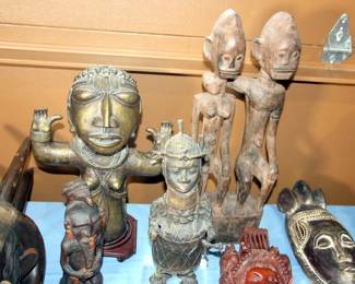 African Statues & Carvings
