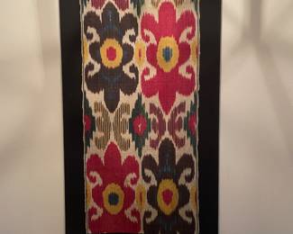 Safavieh Ikat Tapestry Wall Hanging