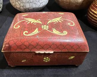 Chinese Cloisonné Enamel Hinged Rectangular Box