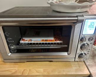 brevelle toaster/air fryer. like new