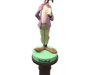 Walt Disney Goofey L.E. Big Fig Park Figure
