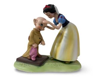 Rare Disney Snow White Kissing Dopey Porcelain
