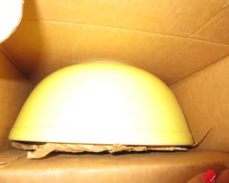 The inside of the box #400 Pyrex