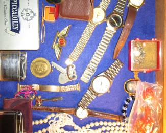 Jewelry case, more added each day