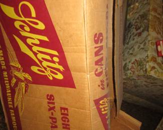 Empty vintage Schlitz box