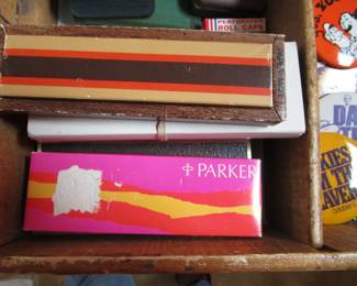 Tons of vintage pens in their boxes