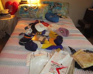 Tons of vintage trucker hats