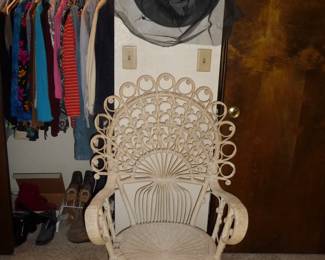 FANCY chair / Witch hat 