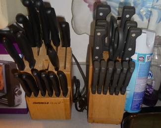 ! LOTS OF KNIVES !!