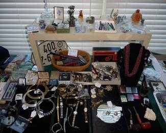 nice jewelry more ! and smalls 