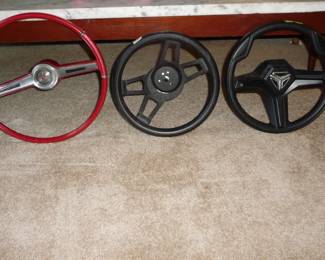 steering wheels 