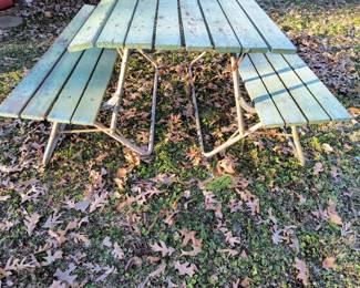 Vintage folding picnic table 