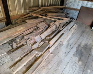 Assorted lumber 