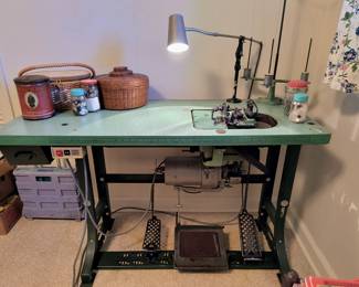 Willcox and Gibbs Industrial sewing serger