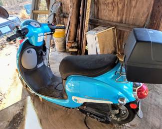 Honda metropolitan moped