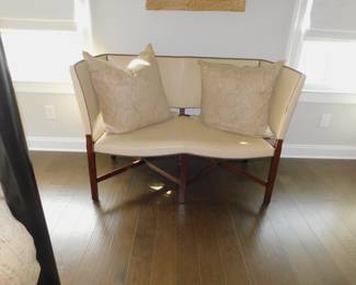 Dessin Fournir Baines Leather  Loveseat