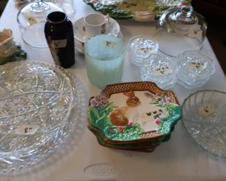Bunny plates are sold.