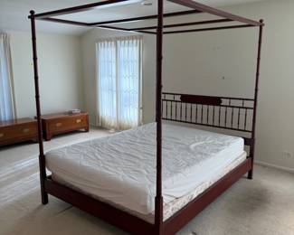 Baker, Knapp and Tubbs, 4 poster Queen Bed Frame