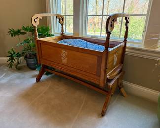 Antique oak cradle