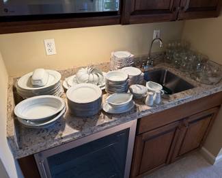 Noritake Versailles China