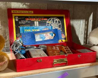 Erector set