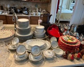 China set
Dishes