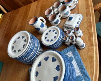 Local Colorado Springs made pottery dish set
JM is the initials on the back.