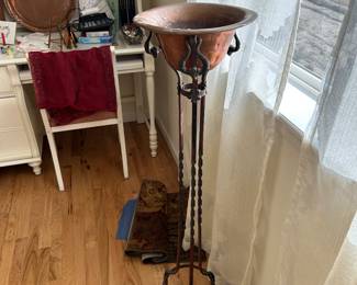 Copper plant stand