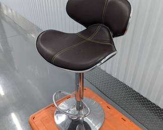 Bar Stool with Leather Seat